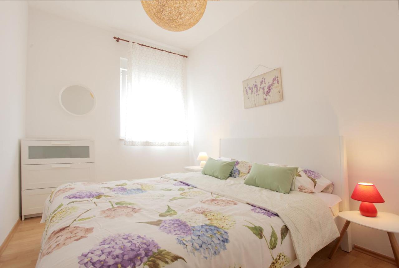 Apartment Maria Medulin Extérieur photo