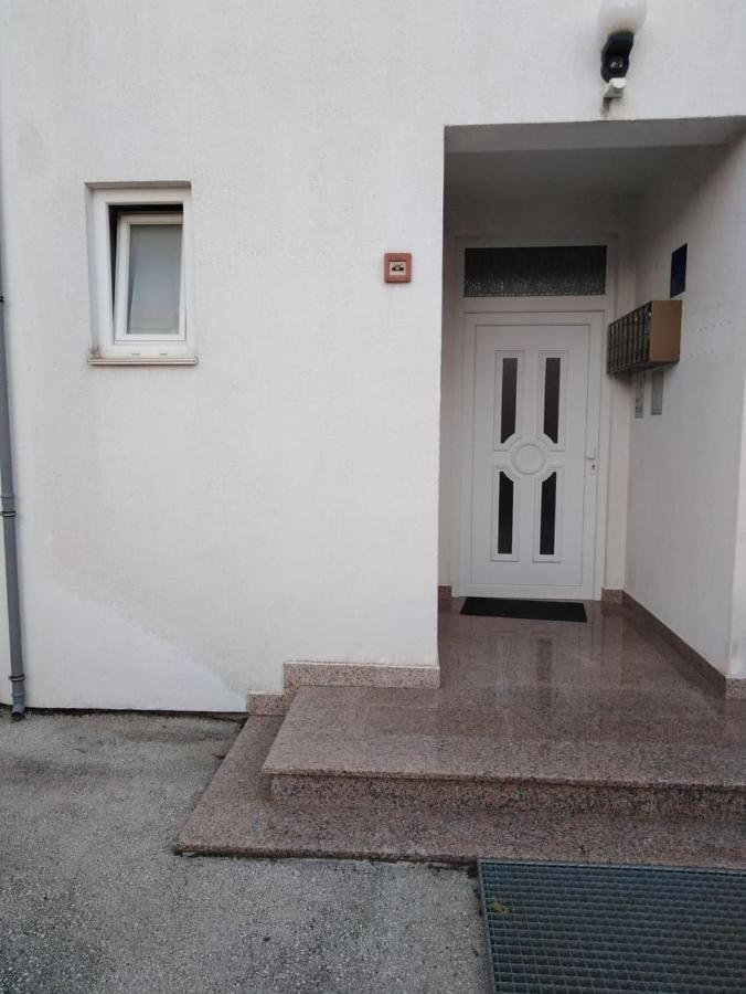 Apartment Maria Medulin Extérieur photo